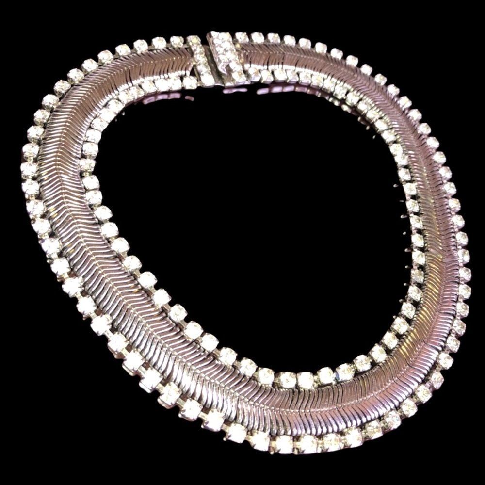 🌟Vintage Rhinestone Silver Necklace